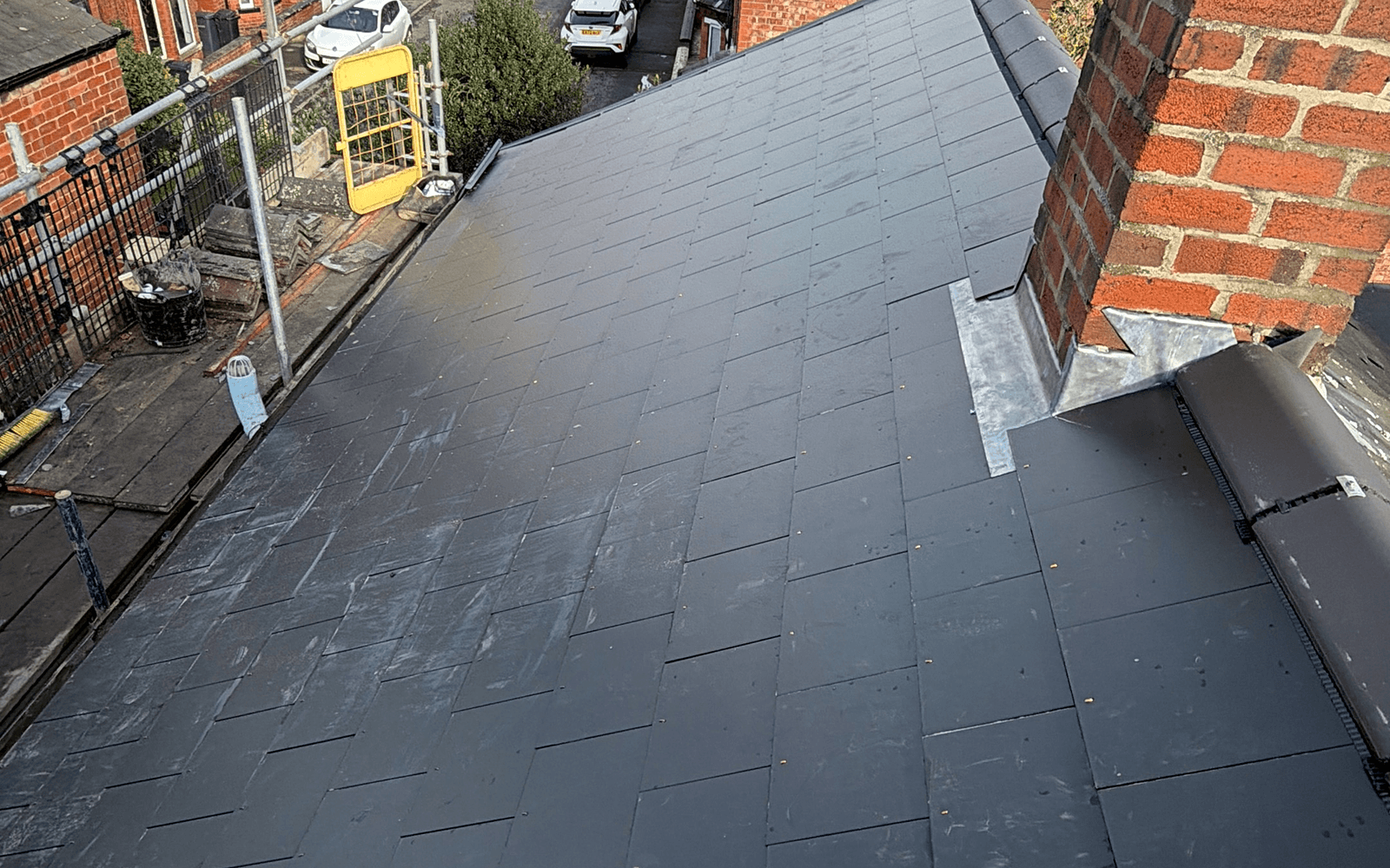 Roofer Defender Work